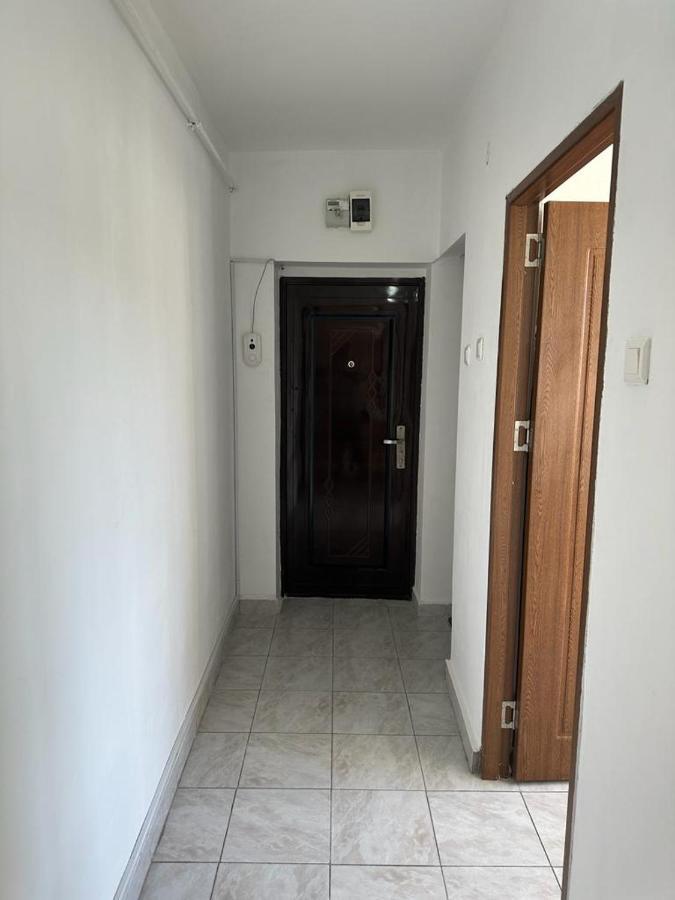 Velovan Apartment ไกรโอวา ภายนอก รูปภาพ