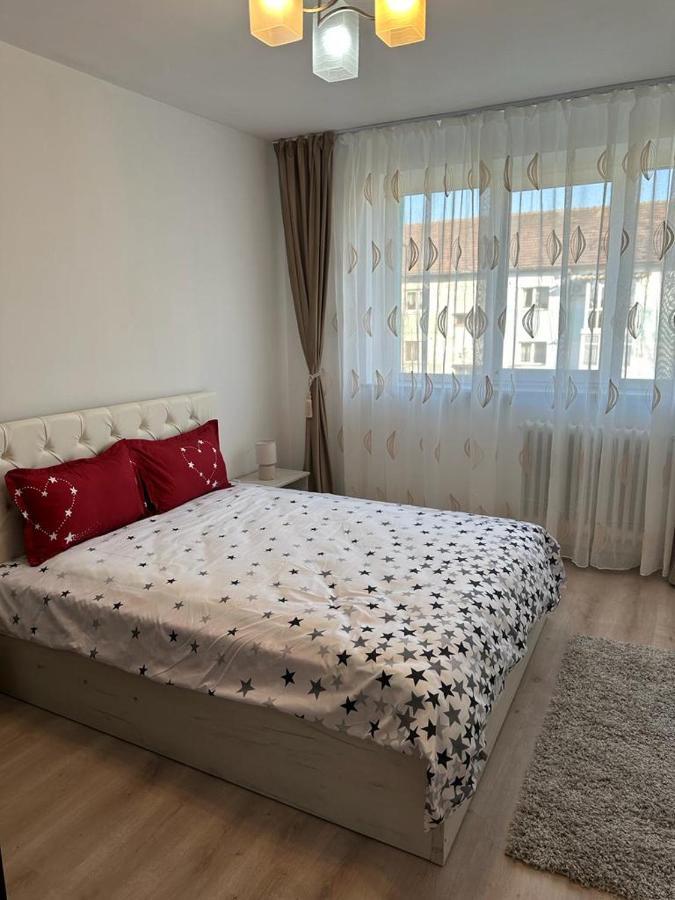 Velovan Apartment ไกรโอวา ภายนอก รูปภาพ