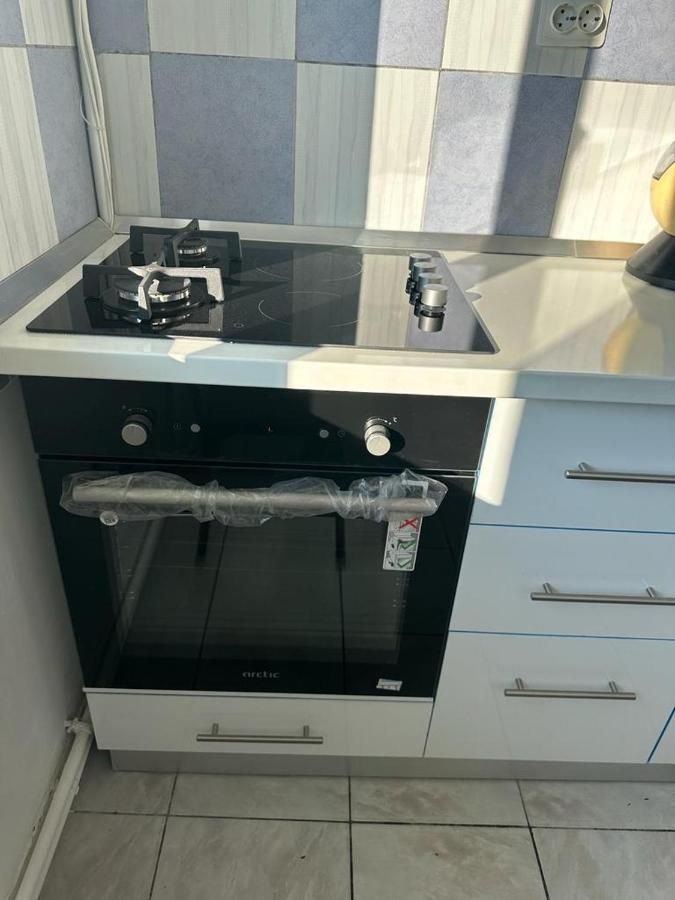 Velovan Apartment ไกรโอวา ภายนอก รูปภาพ